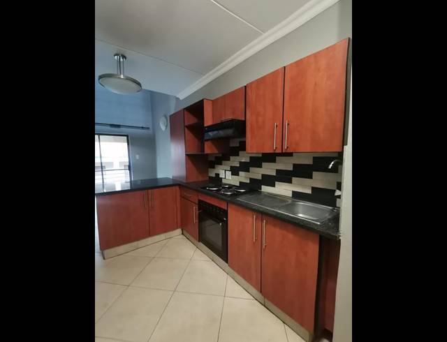 2 BEDROOM PROPERTY TO RENT IN EASTLEIGH RIDGE